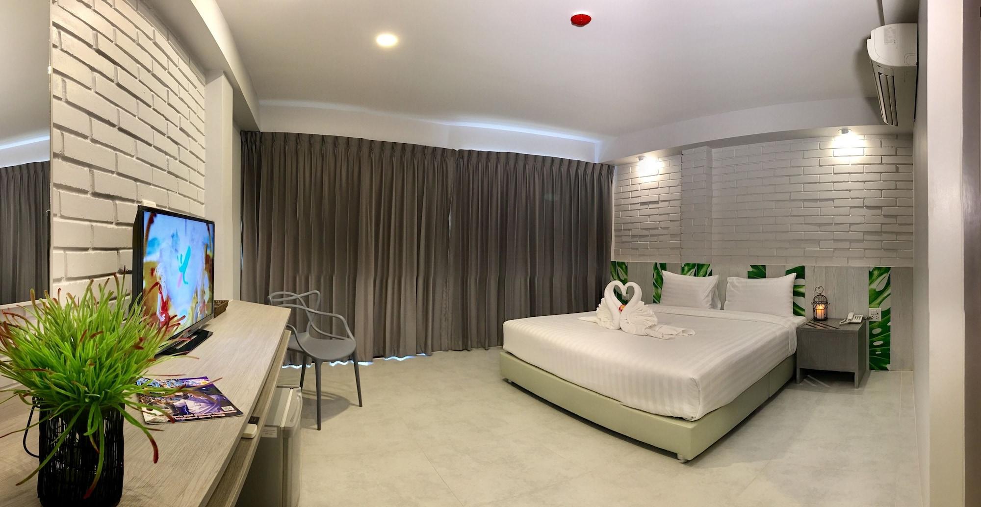 The Pat Hotel Pantai Jomtien Luaran gambar